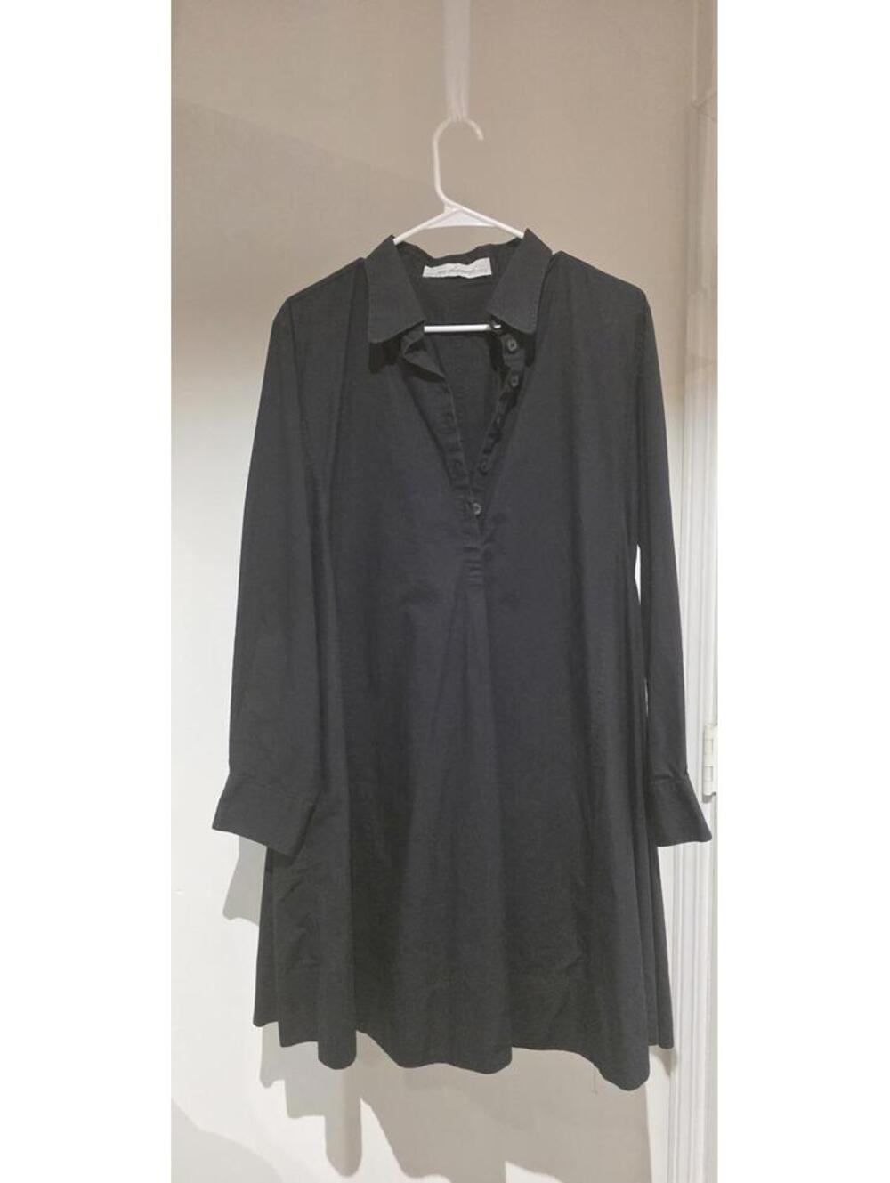 One Thousand Shades Of White Women’s Size 38 Black Long Sleeve Shirtdress